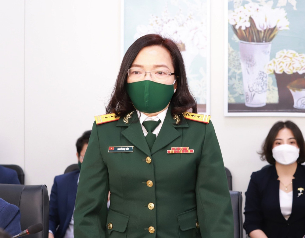 Bà Nguyễn Thị Thủy cho biết, MB mong muốn tiếp tục sát cánh cùng Bệnh viện điều trị người bệnh Covid-19 trong các chương trình tới. MB ủng hộ 5 tỷ đồng cho Bệnh viện điều trị người bệnh Covid-19 -0