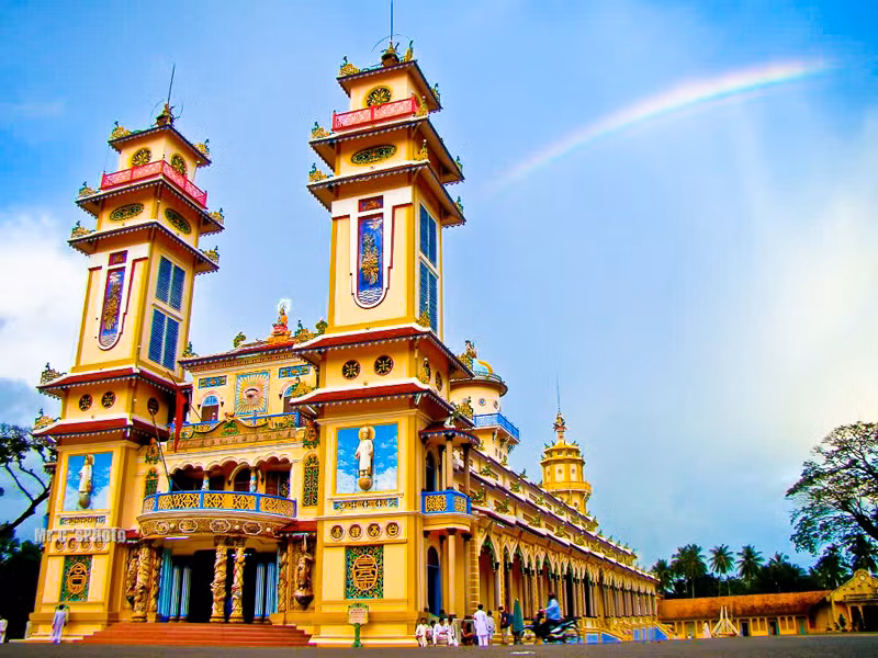 Tây Ninh, điểm sáng du lịch miền Đông Nam Bộ -0