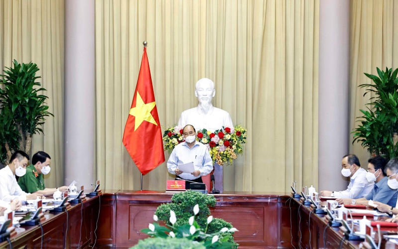 Chủ tịch nước Nguyễn Xuân Phúc chủ trì họp với Hội đồng Tư vấn đặc xá đánh giá kết quả triển khai công tác đặc xá năm 2021. Ảnh: TTXVN Cơ hội hoàn lương từ chính sách khoan hồng, nhân văn -0