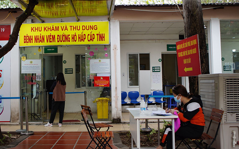 Khu khám và thu dung bệnh nhân F0.