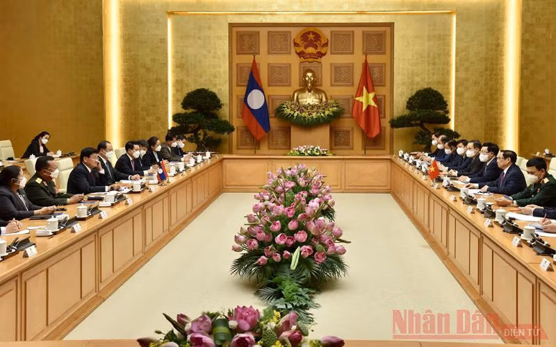 Thủ tướng Chính phủ Phạm Minh Chính hội kiến Tổng Bí thư, Chủ tịch nước Lào Thongloun Sisoulith -0