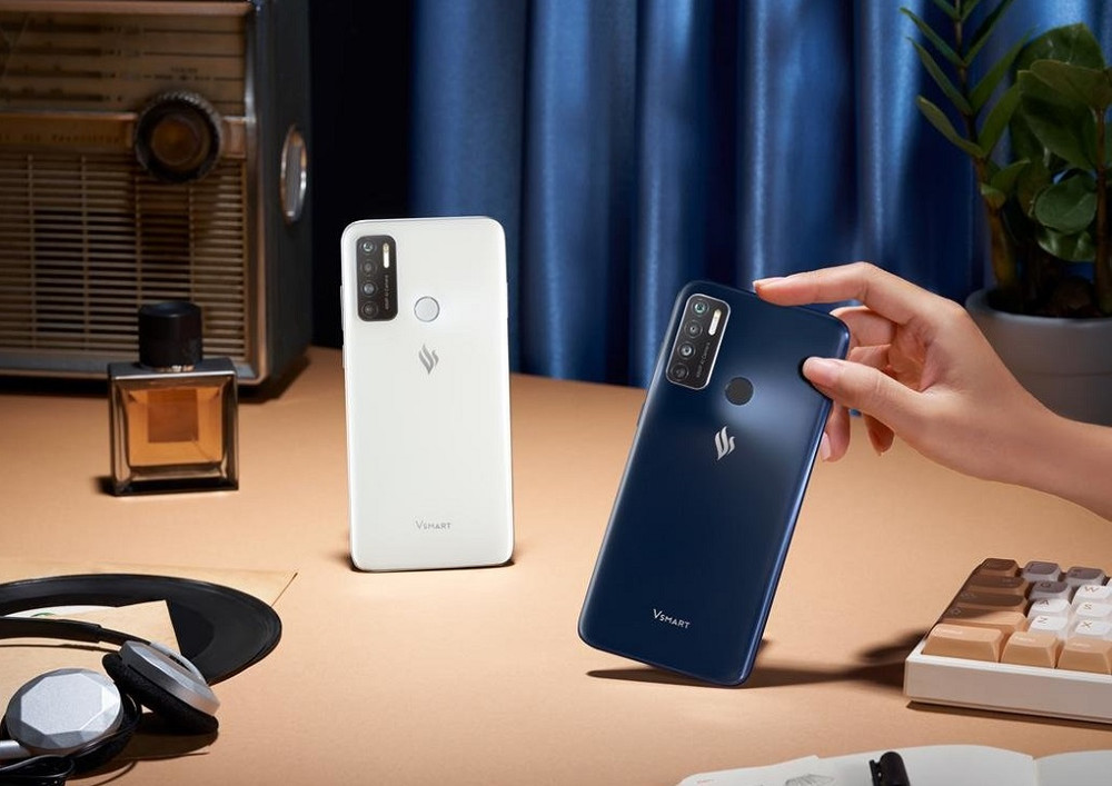 Dòng điện thoại Vsmart Live 4 "make in Vietnam"của Vinsmart.