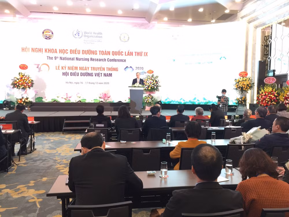 Ngành điều dưỡng Việt Nam luôn vững vàng ở tuyến đầu chống dịch Covid-19 -0