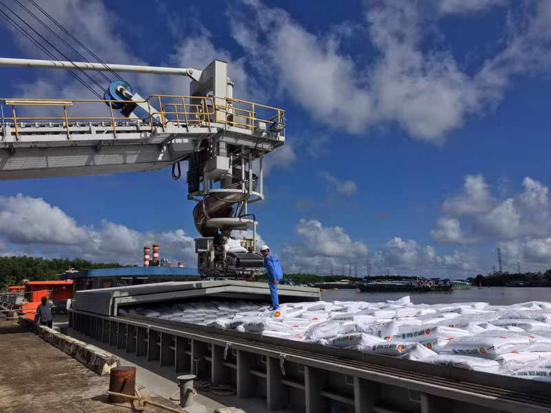 Cụm Khí-Điện-Đạm Cà Mau là “hình mẫu” của Tập đoàn Dầu khí quốc gia -0