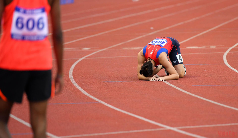 Nôi thất vọng của Trần Nhật Hoàng Nguyễn Thị Oanh phá kỷ lục SEA Games trong ngày điền kinh liên tiếp “gặt vàng” -0
