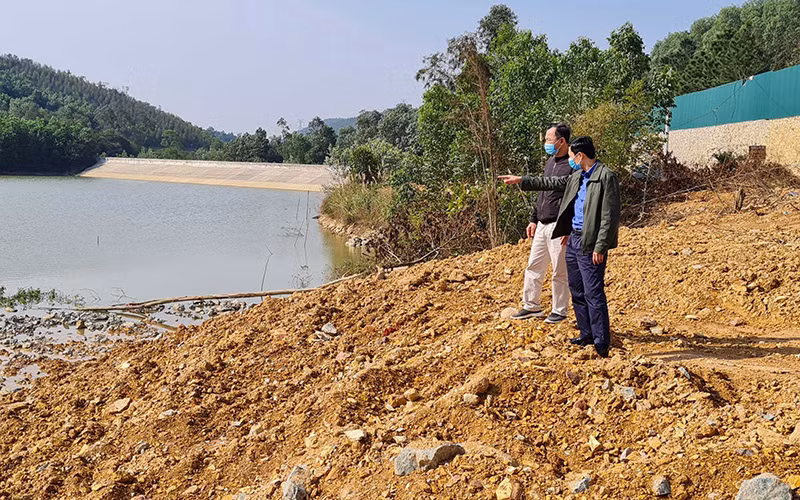 Vi phạm tại hồ Trại Trâu đã được khắc phục.