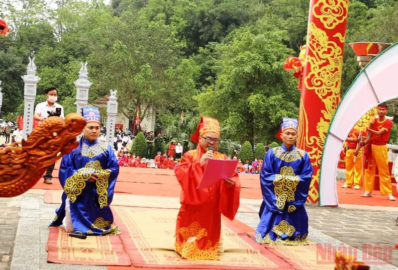 Đọc chúc văn tưởng nhớ, khắc ghi công lao của Mai An Tiêm. Khai mạc Lễ hội Mai An Tiêm năm 2022 -0