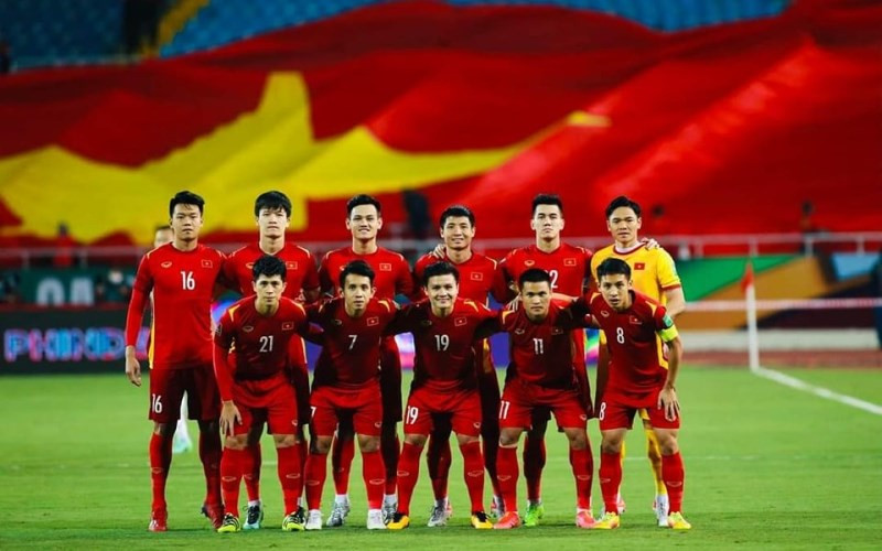 Thầy trò huấn luyện viên Park Hang-Seo đã có 3 điểm đầu tiên tại vòng loại cuối World Cup 2022 khu vực châu Á giành tặng người hâm mộ cả nước trong ngày mùng 1 Tết đầy ý nghĩa. (Ảnh: VFF) Truyền thông khu vực ấn tượng với chiến thắng lịch sử của đội tuyển Việt Nam -0
