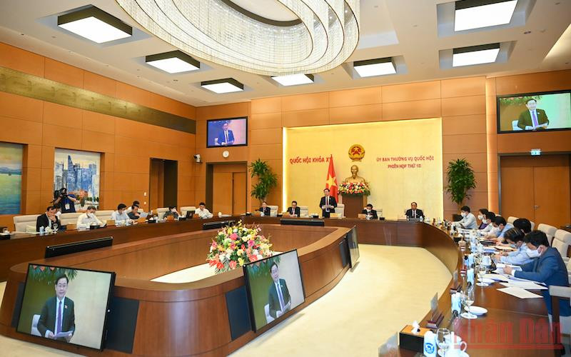 Quang cảnh bế mạc phiên họp thứ 10 của Ủy ban Thường vụ Quốc hội. (Ảnh: DUY LINH) Bế mạc Phiên họp thứ 10 của Ủy ban Thường vụ Quốc hội -0