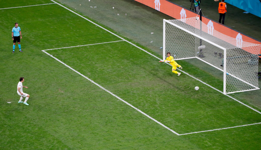 Quả luân lưu quyết định của Oyzarzabal đưa Tây Ban Nha vào bán kết Euro 2020. (Ảnh: UEFA) Nhìn lại màn luân lưu kịch tính đưa Tây Ban Nha vào bán kết Euro 2020 -0