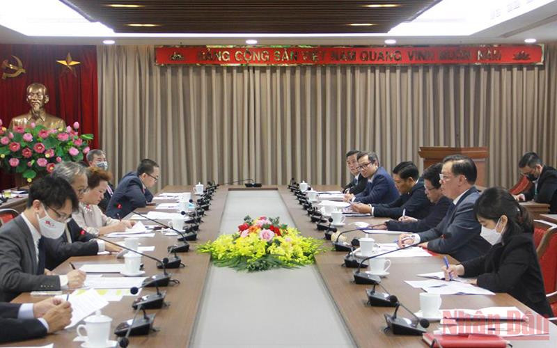 Quang cảnh buổi tiếp chiều 23/3.