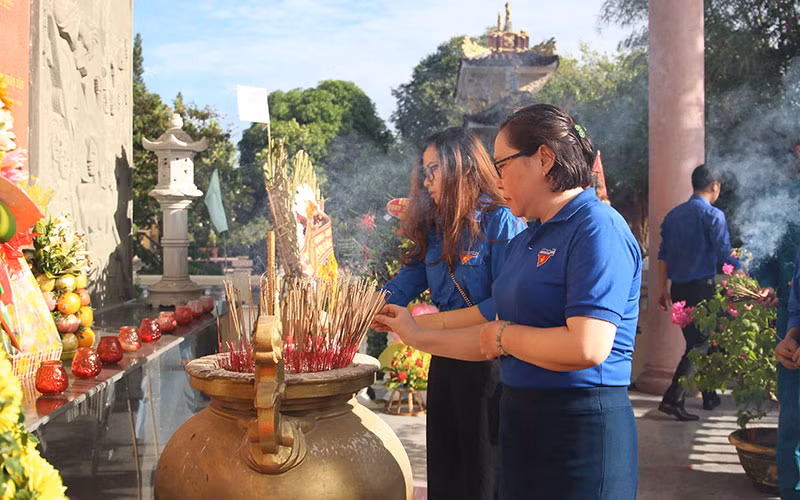 Tháng Bảy tri ân của Tuổi trẻ Đà Nẵng -0