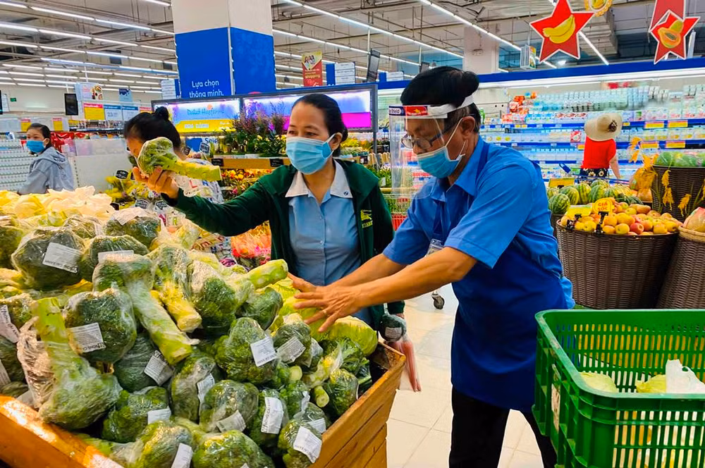 TP Cần Thơ ngày đầu giãn cách theo Chỉ thị 16 ở 2 quận trung tâm -3