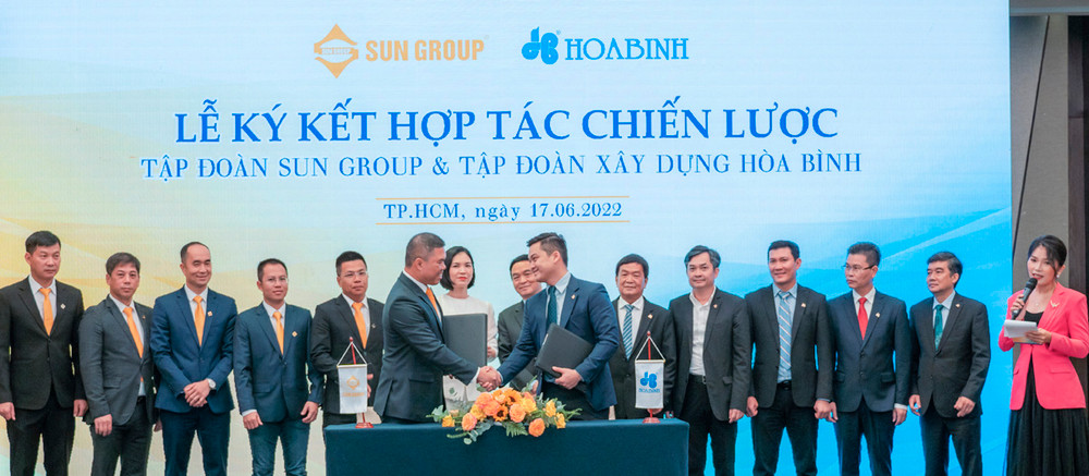 Tập đoàn Xây dựng Hòa Bình và Tập đoàn Sun Group ký kết hợp tác chiến lược ảnh 1 Tập đoàn Xây dựng Hòa Bình và Tập đoàn Sun Group ký kết hợp tác chiến lược -0