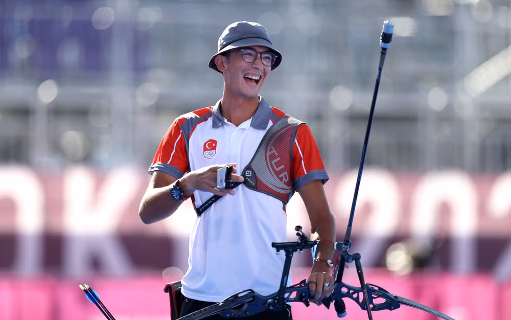 Mete Gazoz đem về tấm huy chương vàng đầu tiên cho Thổ Nhĩ Kỳ tại Olympic Tokyo 2020. (Ảnh: AA Photo)