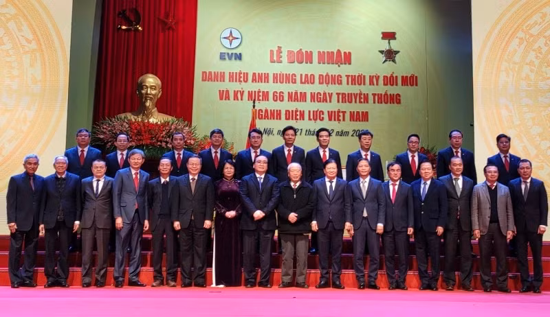 EVN đón nhận phần thưởng cao quý -0