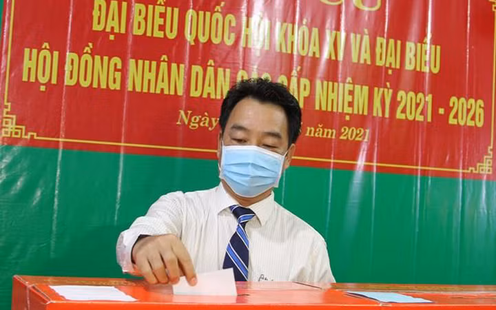 Cử tri cả nước nô nức đi bầu cử, thực hiện quyền công dân thiêng liêng -0