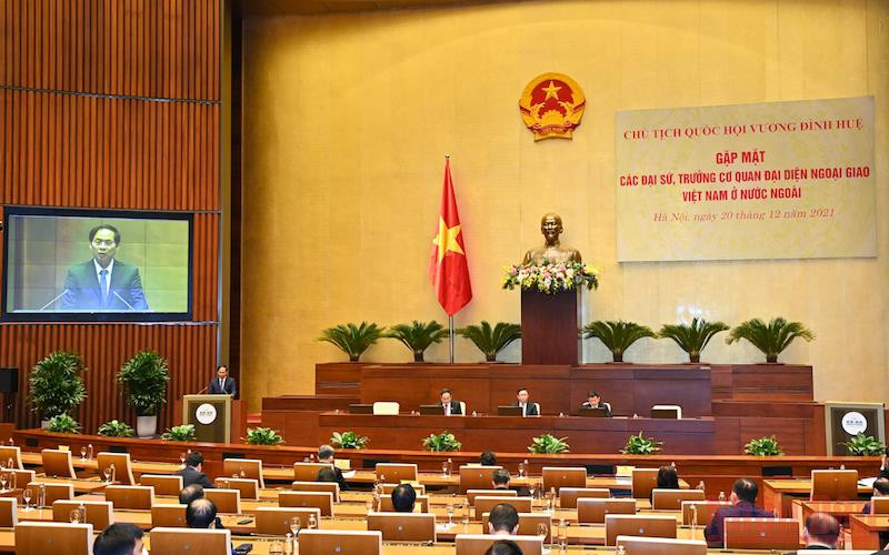 Quang cảnh buổi gặp mặt tại Hội trường Diên Hồng, Nhà Quốc hội. (Ảnh: Duy Linh) Chủ động hội nhập quốc tế, nâng cao vị thế của Quốc hội, vị thế của đất nước -0