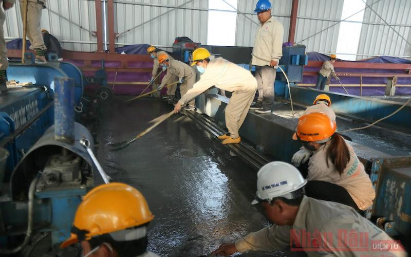 Dự án sửa chữa cầu Thăng Long đang trong giai đoạn nước rút. (Ảnh: HÀ NAM) Quá trình sửa chữa cầu Thăng Long được giám sát chặt chẽ -0