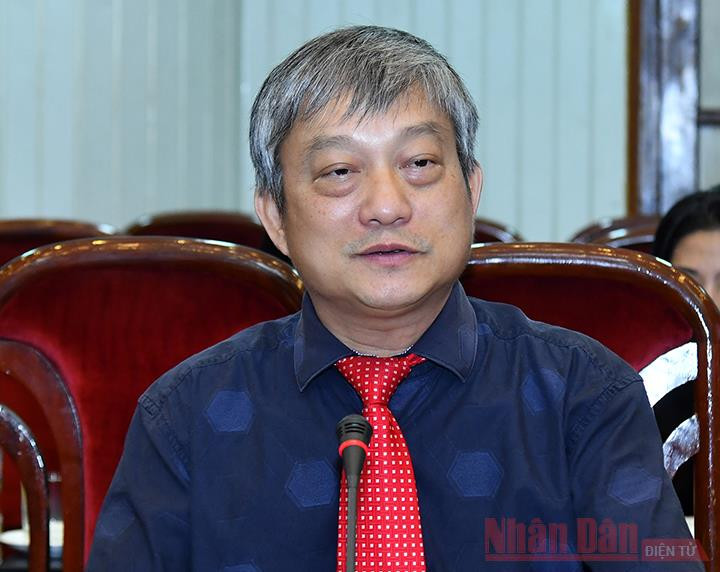 Hiệu trưởng Trường Cao đẳng Viễn Đông Trần Thanh Hải (Ảnh: Duy Linh). Sẽ thí điểm đào tạo trình độ cao đẳng cho học sinh tốt nghiệp THCS -0