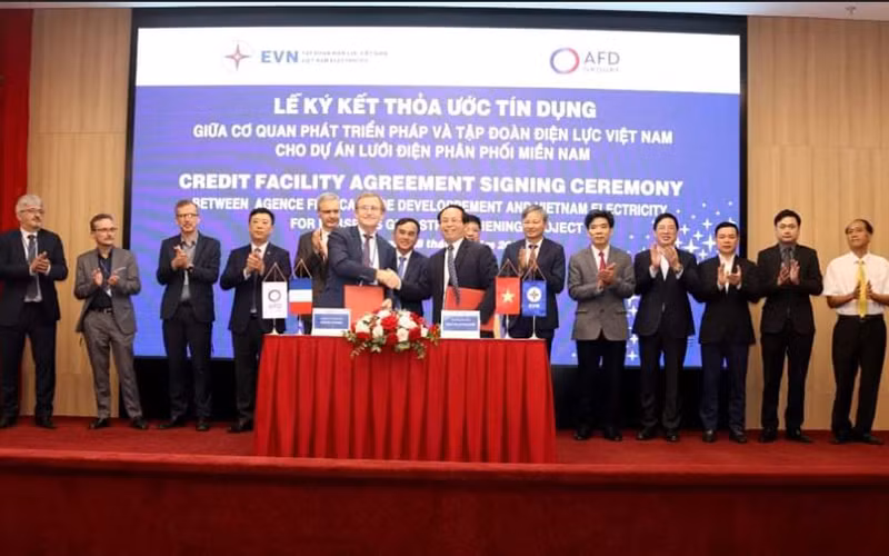 Quang cảnh Lễ ký kết.