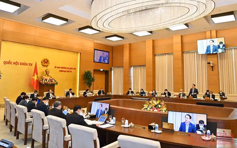 Phiên họp thứ 10 của Ủy ban Thường vụ Quốc hội cho ý kiến về dự kiến Chương trình giám sát của Quốc hội, Ủy ban Thường vụ Quốc hội năm 2023. (Ảnh: Duy Linh)