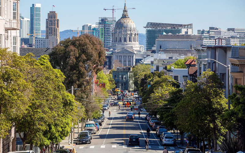 Hiệu quả trong phòng, chống đại dịch của San Francisco là 1 trong những lý do khiến thành phố này được Time Out vinh danh là thành phố tốt nhất thế giới năm 2021. Ảnh: Reuters 10 thành phố “tuyệt vời nhất thế giới” năm 2021 -0