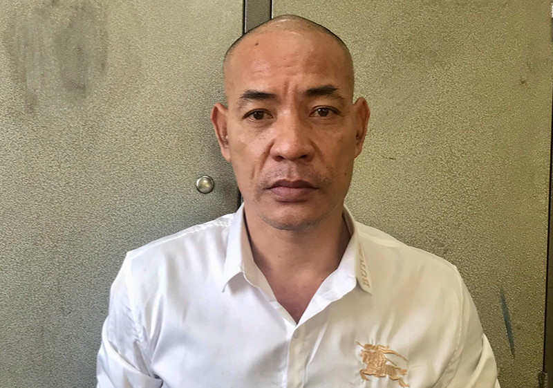 Dũng "trọc" tại cơ quan công an.