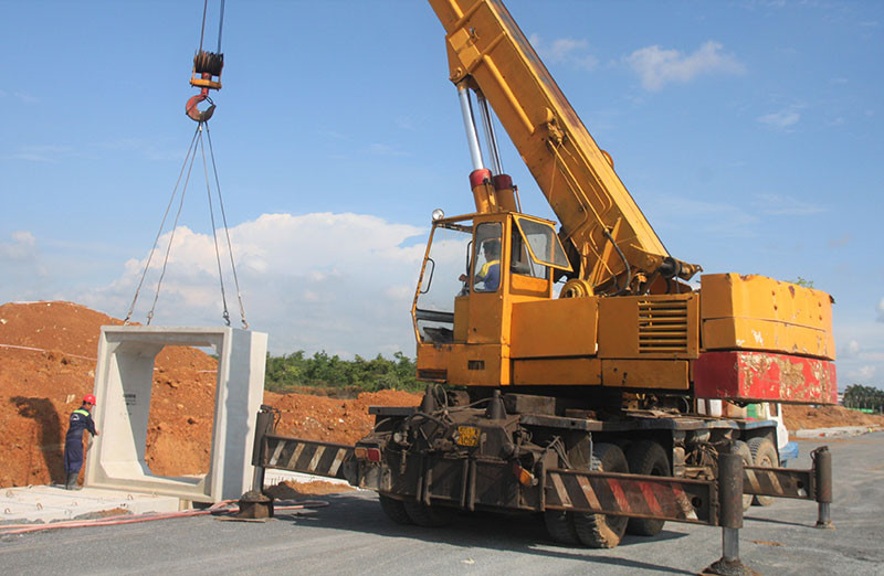 Thi công cống thoát nước tại Khu tái định cư Lộc An - Bình Sơn. Phê duyệt giá đất khu tái định cư phục vụ dự án Cảng hàng không quốc tế Long Thành -0