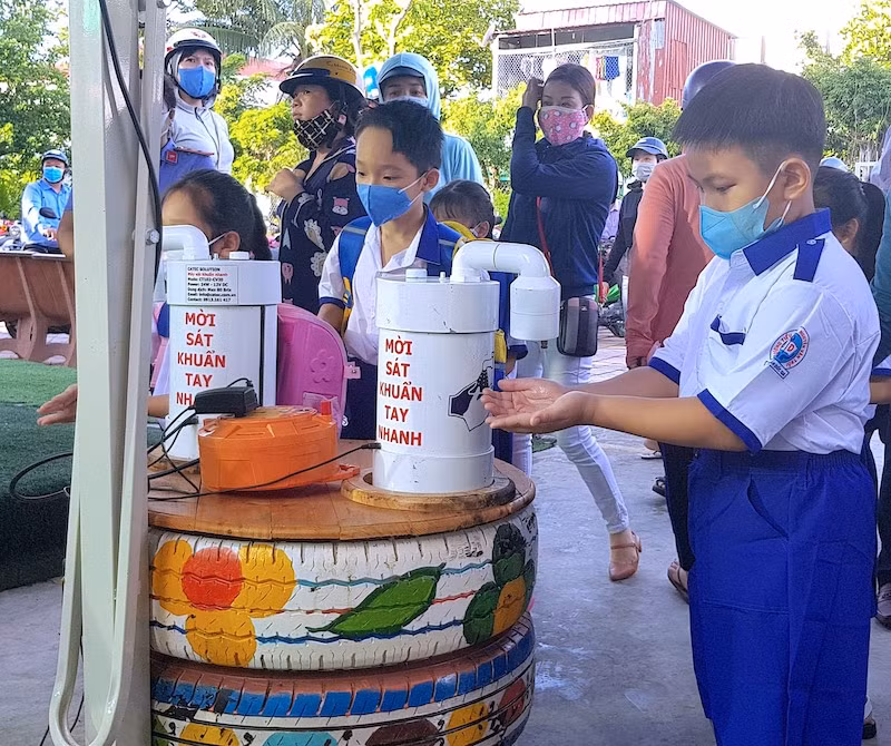 Ấm áp ngày tựu trường vùng sông nước Cà Mau -0