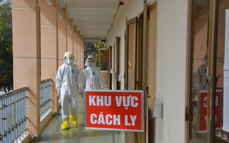 Hơn 3.000 lượt người bệnh cần khám tầm soát Covid-19 sau nghỉ lễ