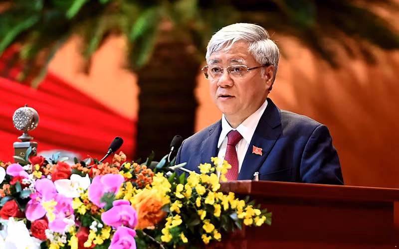 Phát triển kinh tế, xã hội, bảo đảm quốc phòng, an ninh ở vùng đồng bào dân tộc thiểu số và miền núi