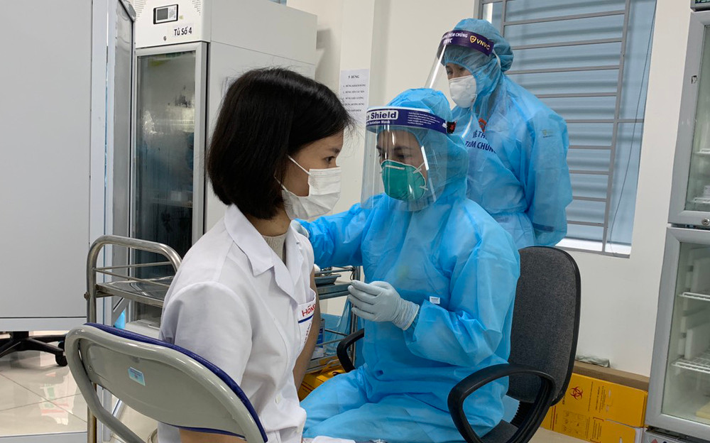 Quy trình tiêm chủng tại Việt Nam được triển khai ở cấp độ an toàn cao nhất