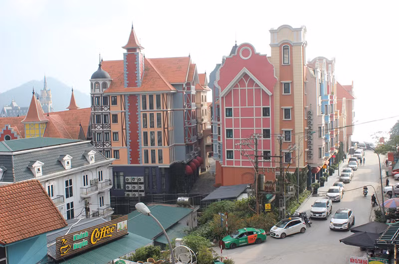 Ngày càng nhiều khách sạn sang trọng xuất hiện tại thị trấn Tam Đảo.