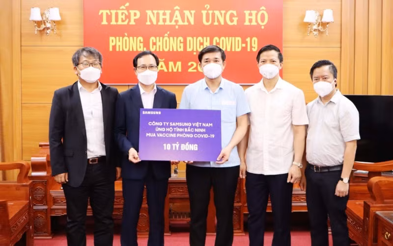 Hưởng ứng chung tay hỗ trợ ủng hộ Quỹ vaccine ngừa Covid-19 -0