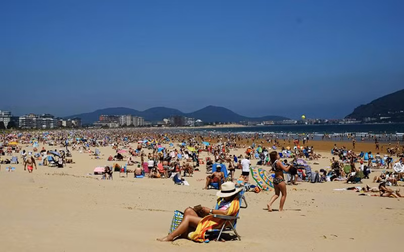 Châu Âu nỗ lực cứu vãn mùa du lịch hè -0