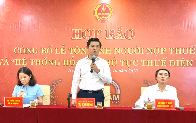 Tôn vinh người nộp thuế tiêu biểu giai đoạn 1990-2020