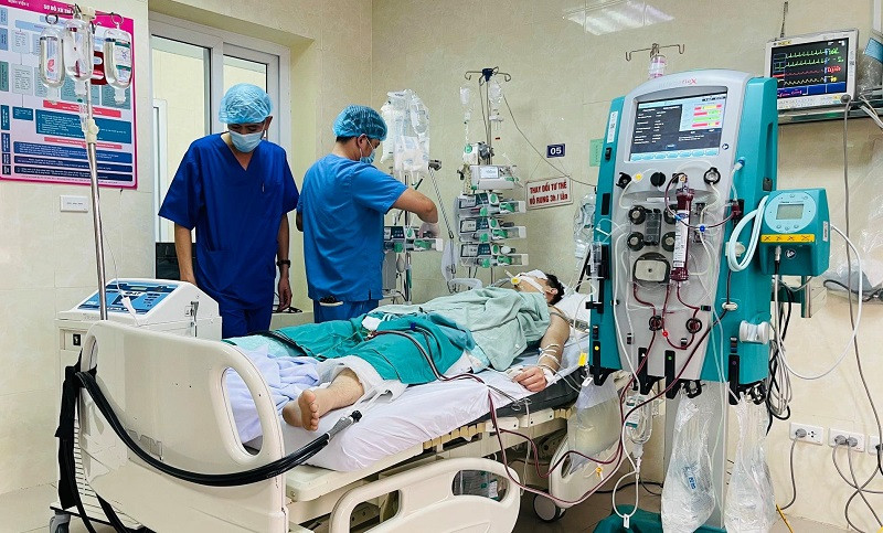 Bệnh nhân được áp dụng kỹ thuật hạ thân nhiệt chỉ huy.