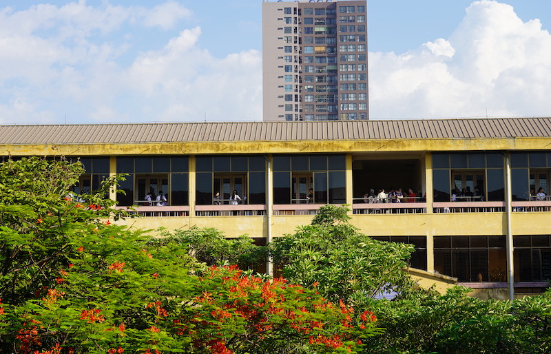 Trong khuôn viên Trường đại học Khoa học Tự nhiên (ảnh chụp thời điểm năm 2020)