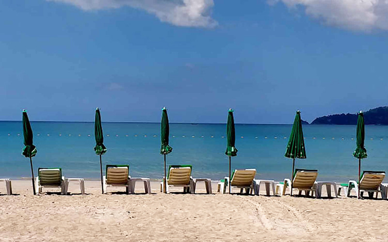 Thái Lan có thể phải hoãn kế hoạch đón khách quốc tế tới Phuket trong tháng 7 này (Ảnh: TheBangkokPost) Nhiều điểm đến dần mở lại du lịch quốc tế -0
