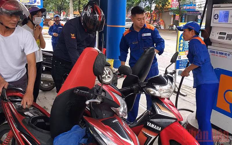 Nguồn xăng dầu cung cấp cho thị trường tỉnh Thái Bình khá dồi dào.