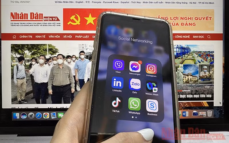 Chuyển đổi số trong báo chí và những vấn đề về đạo đức nghề