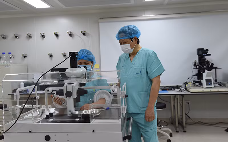 Vô sinh, hiếm muộn vì khối u xơ không ngờ tới