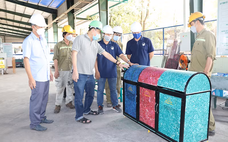 Đồng Nai khuyến khích doanh nghiệp tái chế chất thải -0