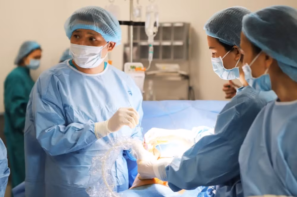 Đơn vị can thiệp bào thai đầu tiên ra mắt -0