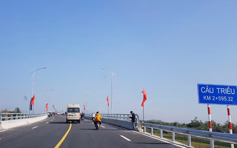 Thông xe kỹ thuật cầu Triều, nối Quốc lộ 18 (Quảng Ninh) với đường tỉnh 389 (Hải Dương) -0