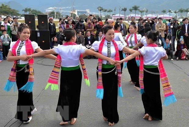 Nghệ thuật Xòe Thái. (Ảnh: TTXVN)