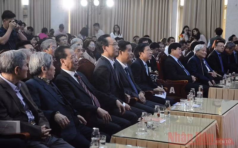 Viện Đào tạo Báo chí và Truyền thông kỷ niệm 30 năm Ngày truyền thống -0