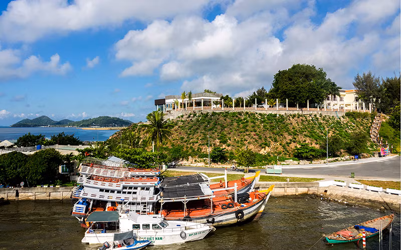 Pháo Đài, một thắng cảnh của Hà Tiên.