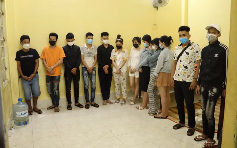 Công an thành phố Biên Hòa tạm giữ 12 đối tượng liên quan vụ vụ việc vào ngày 2/3.